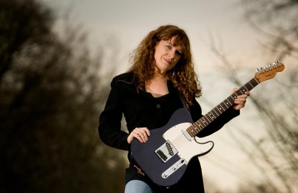 Debbie Bond - Alabama Blues